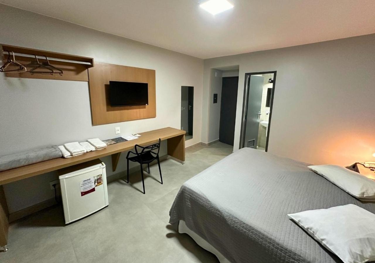 Brasilia Park Hotel Candangolandia Номер фото