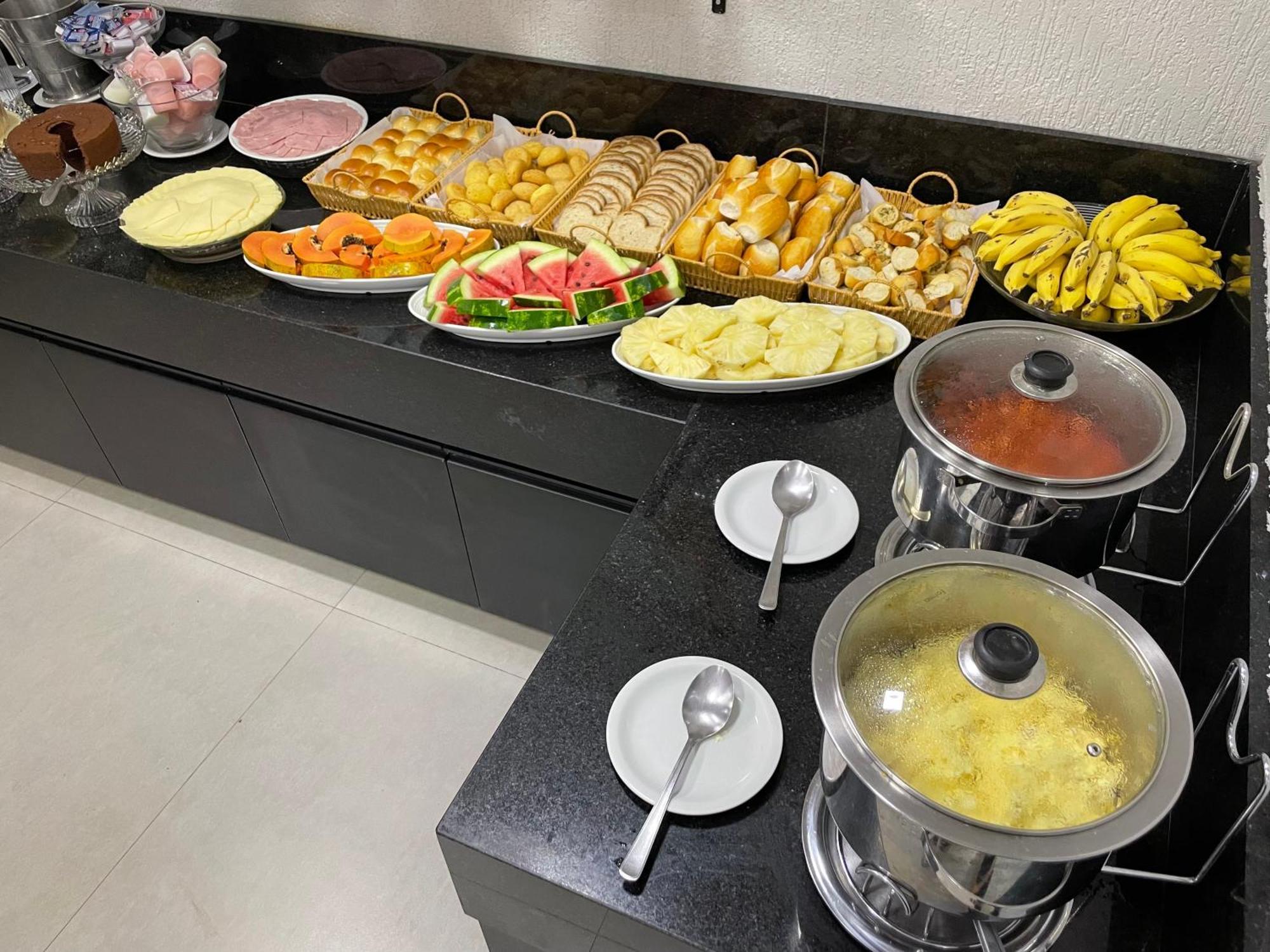 Brasilia Park Hotel Candangolandia Екстер'єр фото